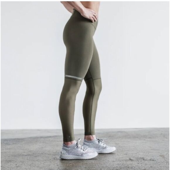 NOBULL WOMEN'S PACE TIGHT 26" ARMY GREEN MESH LEGGINGS XS NWT - Picture 1 of 12